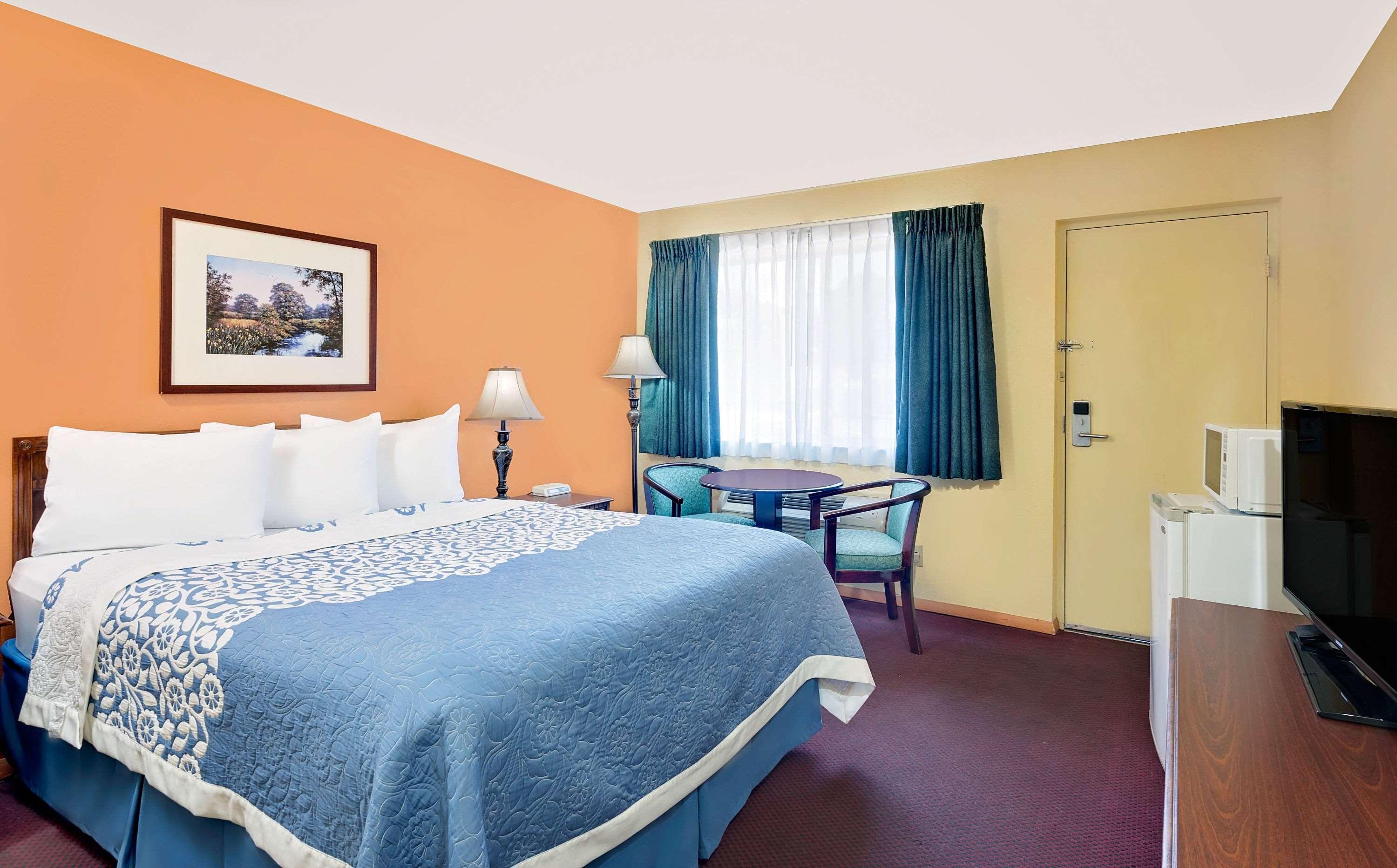 Days Inn By Wyndham Waynesboro Extérieur photo