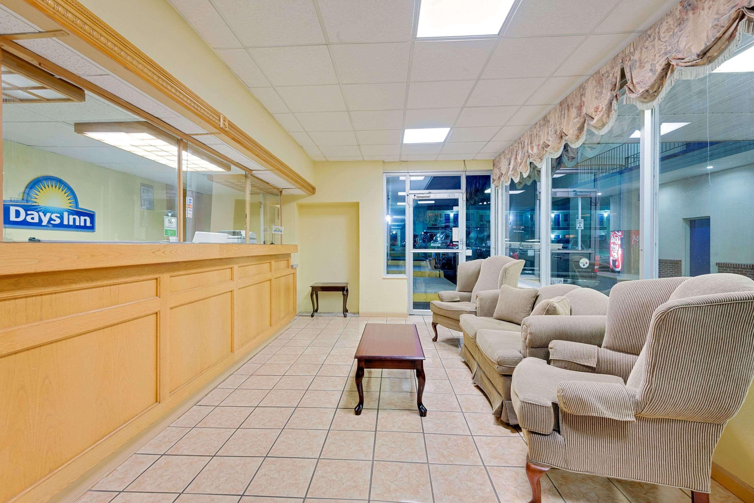 Days Inn By Wyndham Waynesboro Extérieur photo